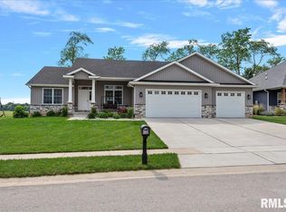 509 Rock River Rd, Springfield, IL 62711