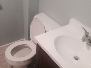 2316 W 10th St, Duluth, MN 55806