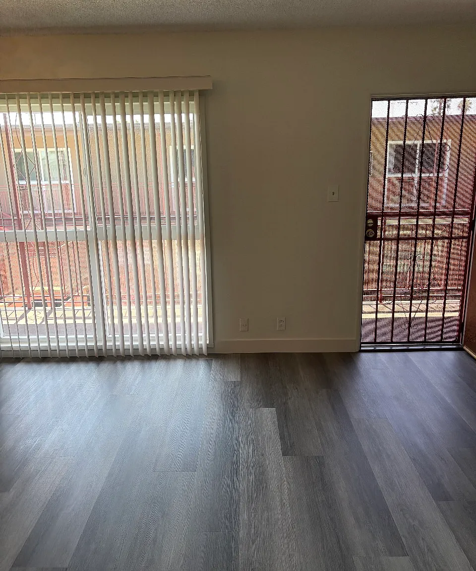1 bed, 550 sqft, $1,800 — Photo 2