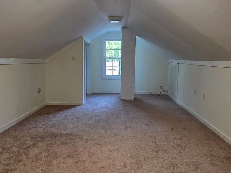 214A Ferstl Ave — Photo 7