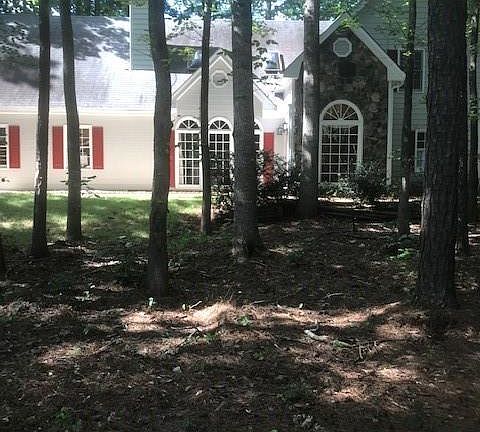 2nd image of 95 Leah Dr