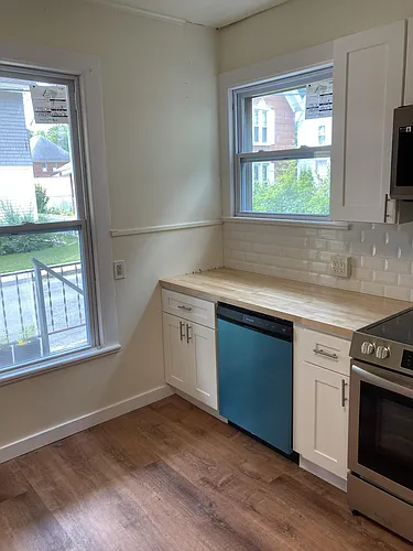 8 Cozy Ave #1 Photo 1