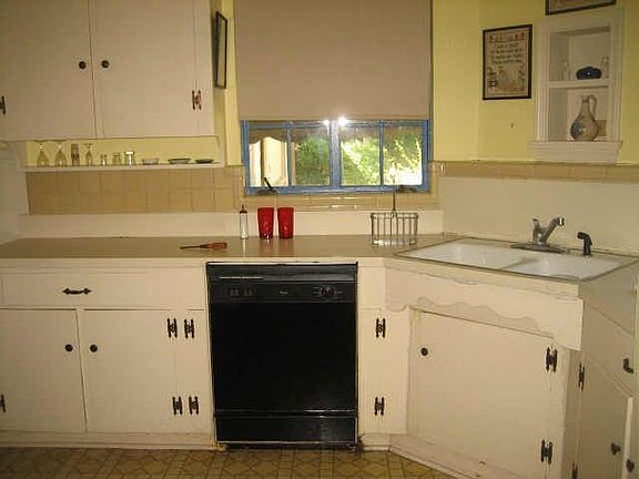 5th image of 6022 Woodland Dr