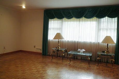 3rd image of 74 Speir Dr
