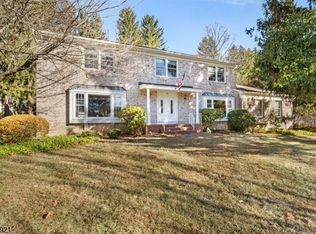 21 Wilkinson Rd, Randolph, NJ 07869