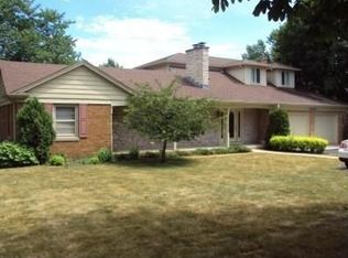 6805 52nd Ave, Kenosha, WI 53142