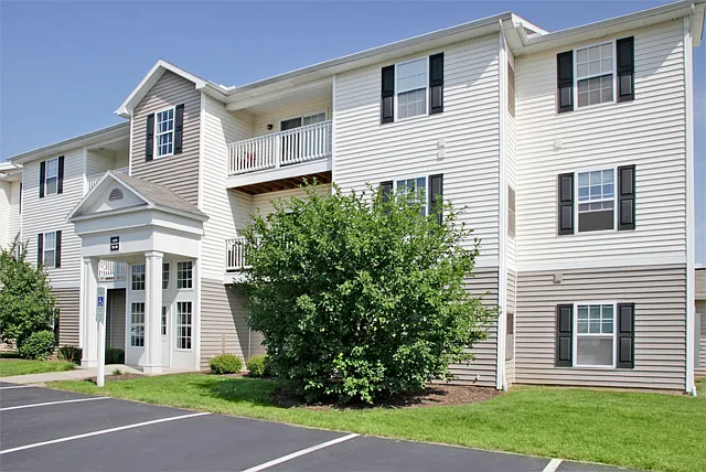 Pebblebrook Apartments — Photo 6