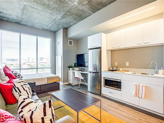2nd image of 4700 S Maryland Parkway Suit Suite 713