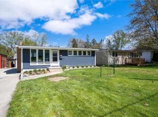 3903 43rd St, Des Moines, IA 50310