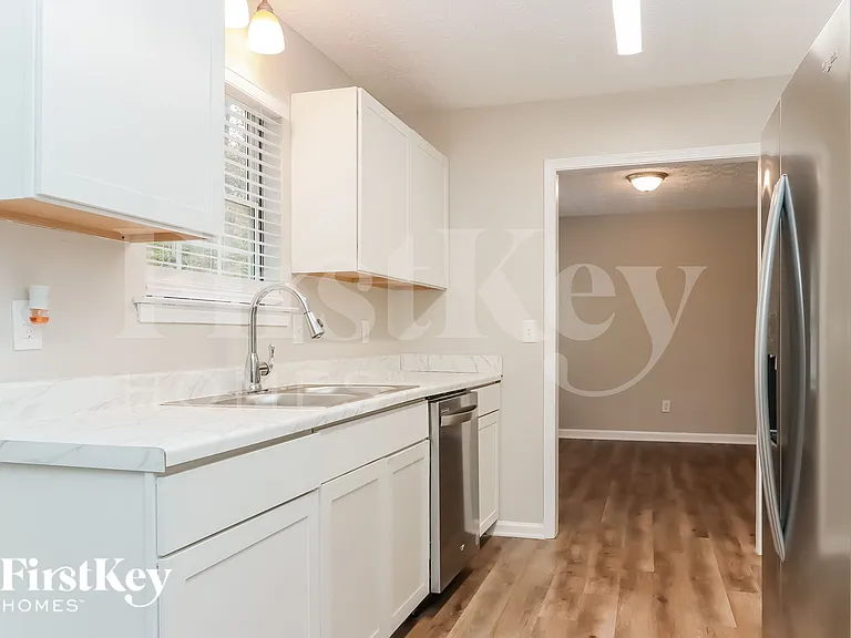 290 Willow Shoals Dr — Photo 10