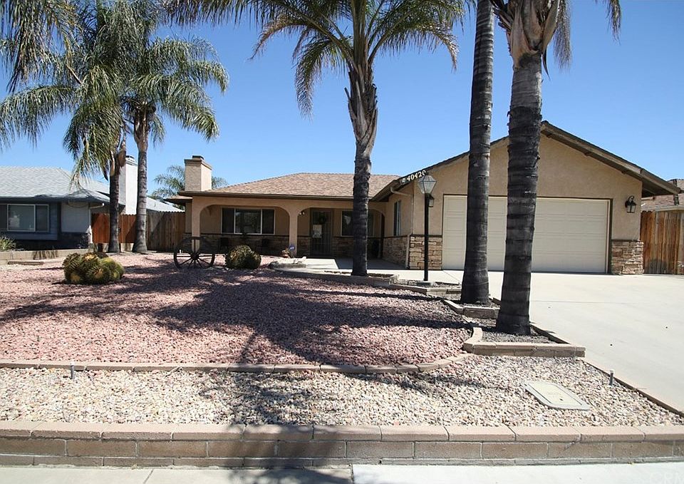 1st image of 40420 Sharose Dr