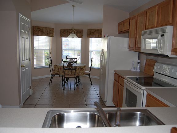 3rd image of 13455 Budworth Cir