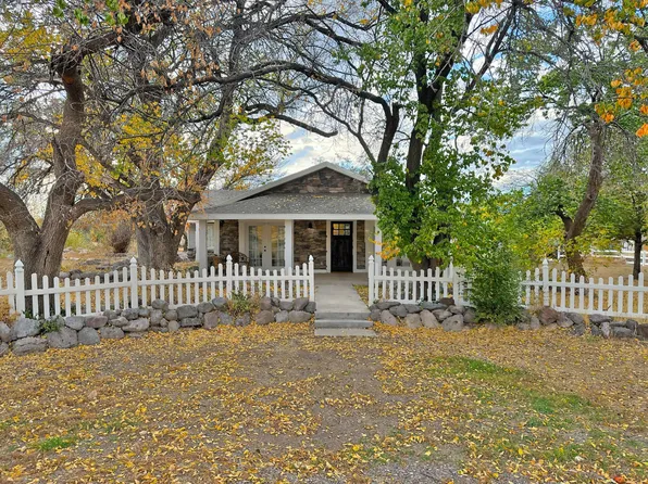 290 S 200 W, Annabella, UT 84711