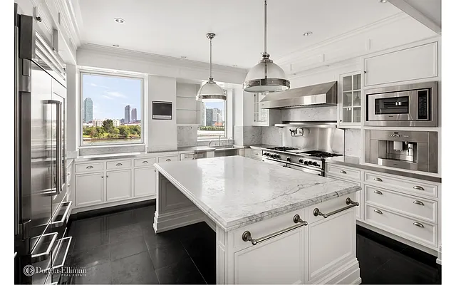 Sold by Douglas Elliman | media 3