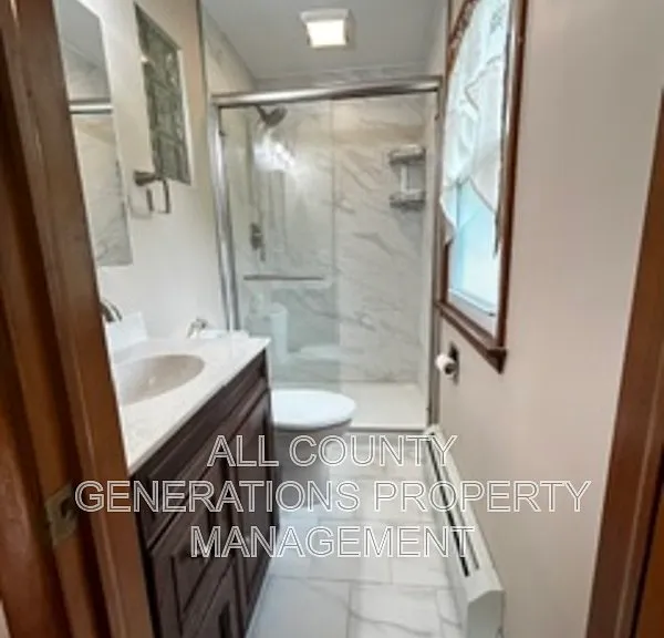 2281 Weymouth Rd — Photo 2