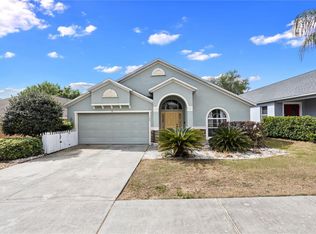 122 Dakota Ave, Groveland, FL 34736