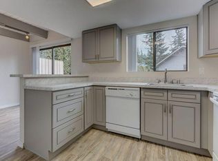 21001 83rd Ave W, Edmonds, WA 98026