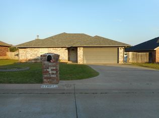 1801 N Shawnee Trl, Choctaw, OK 73020