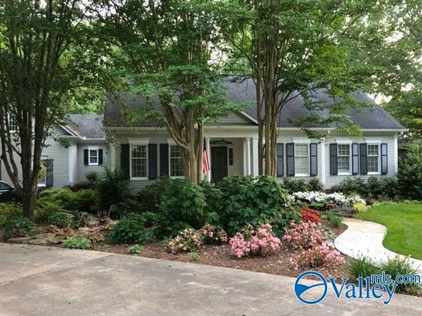 4711 Pineridge Cir SE, Decatur, AL 35603