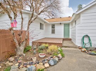 733 Pine St, Rogue River, OR