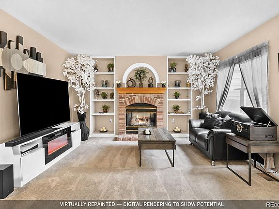 3rd image of 8052 Fenton Court