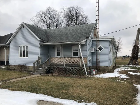 151 Prairie St, Wellington, IL 60973