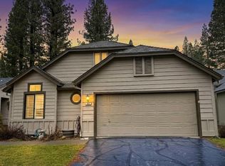 133 Cottonwood Dr, Blairsden, CA 96103
