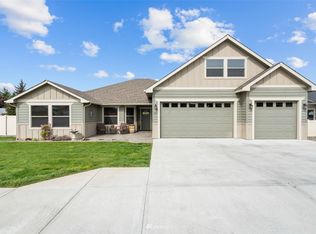 310 N Newark Ave, East Wenatchee, WA 98802