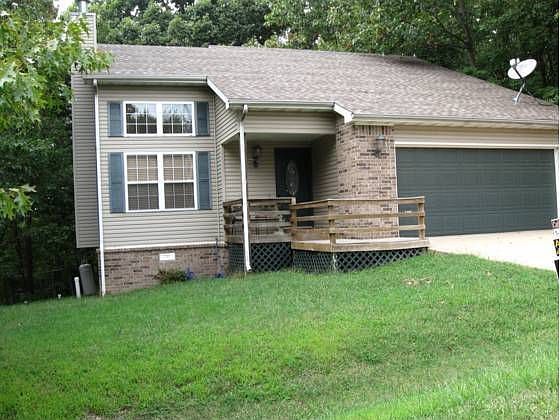 1st image of 4 Harrow Ln
