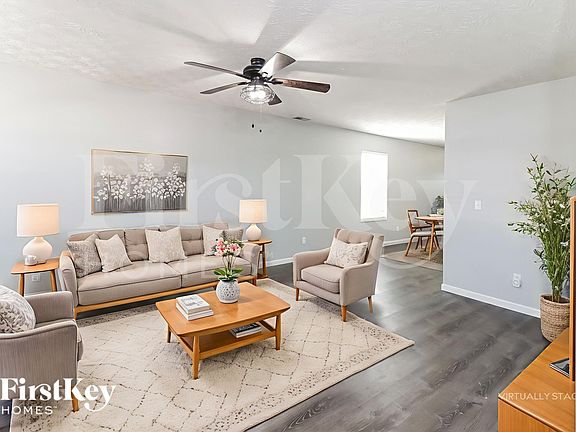 5th image of 421 Martin Ct