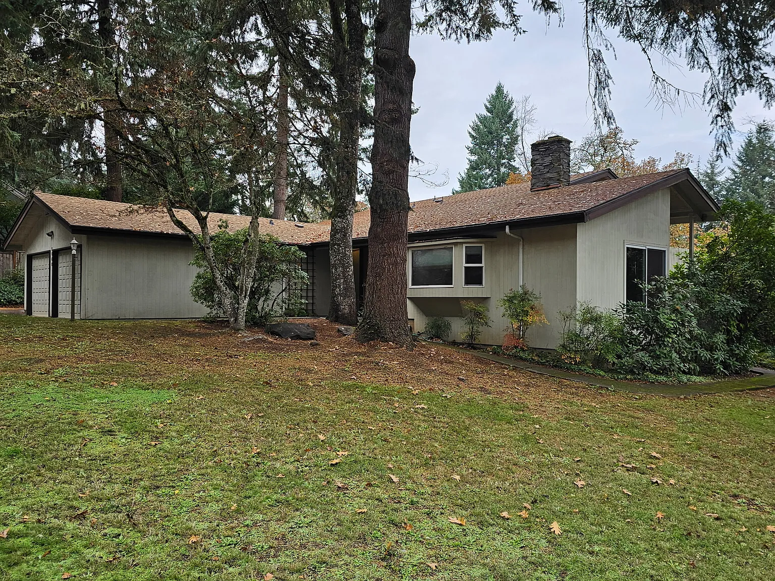 2660 City View St photo 1