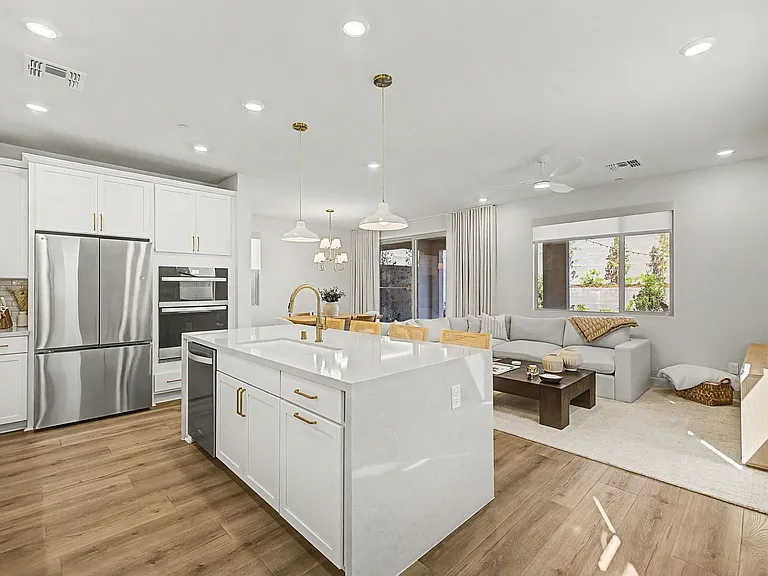 1575 Crested Eagle St — Photo 12