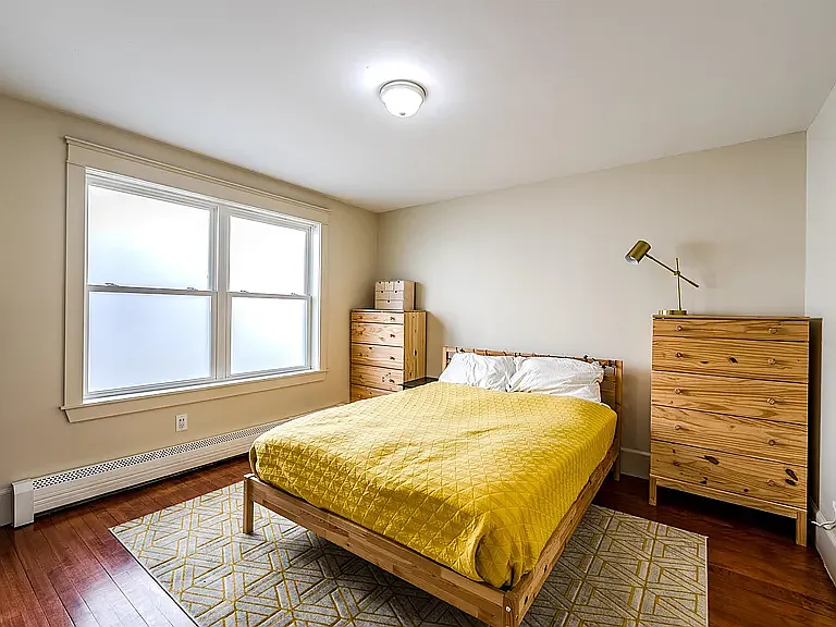 234 Conant St — Photo 12