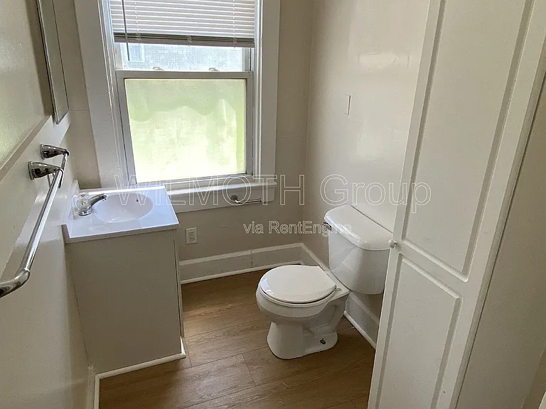 253 N Gray St — Photo 8