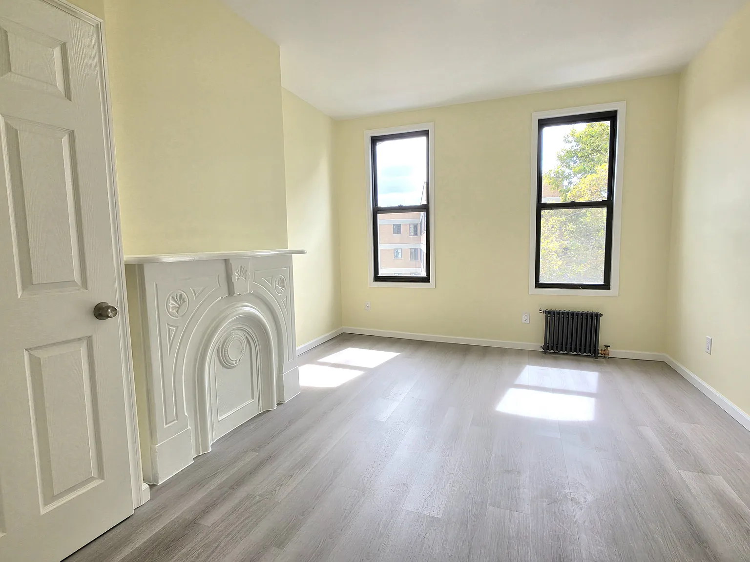 177 Maujer Street — Photo 2
