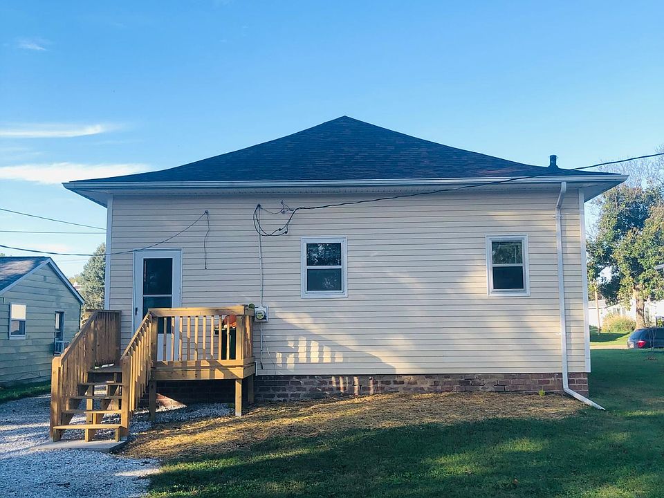 1110 Walnut St, Hamilton, IL 62341 Zillow