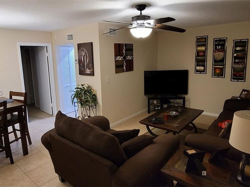 1st image of 4110 NW 88th Ave APT 101