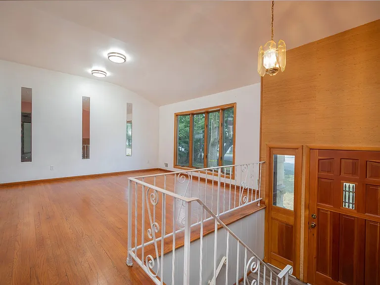 859 Lake Shore Dr — Photo 18