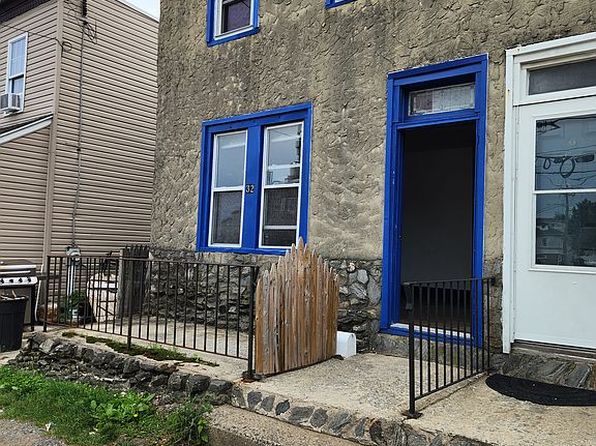 32 Darby Rd