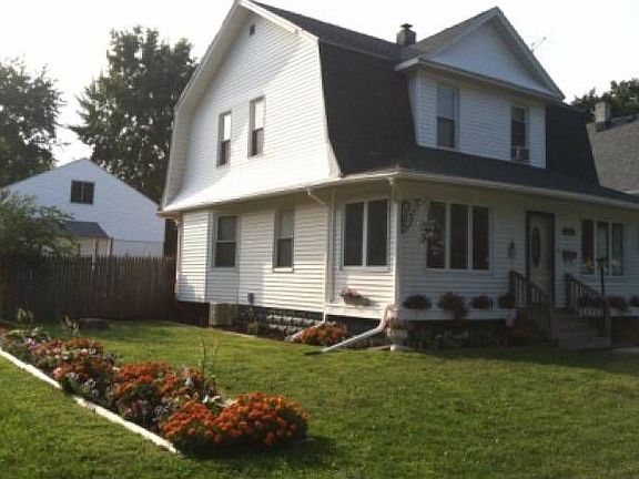 Fenced Yard