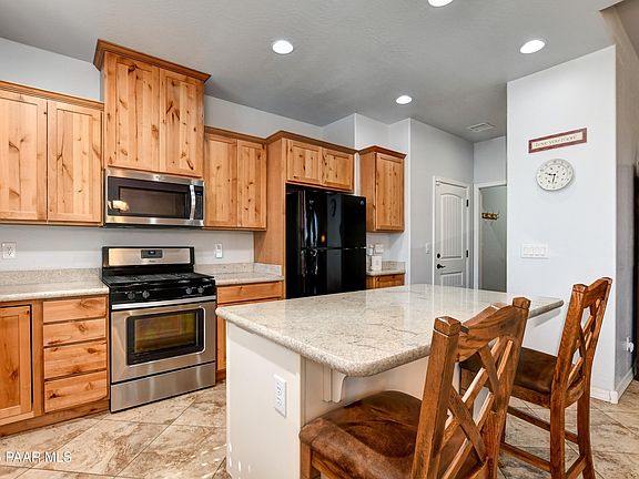 2nd image of 2690 Capella Dr