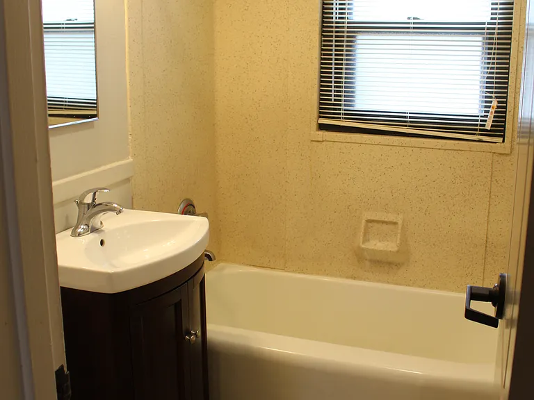 Ridgeview Apartments — Photo 2