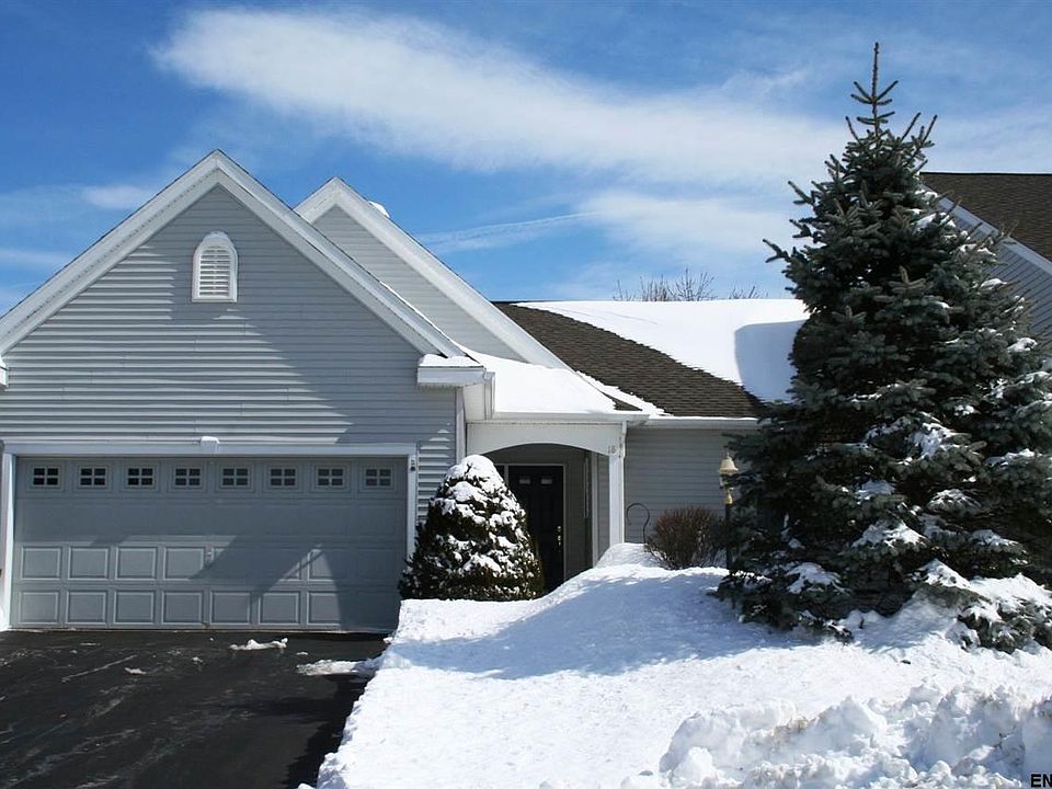 1st image of 18 Waverly Pl