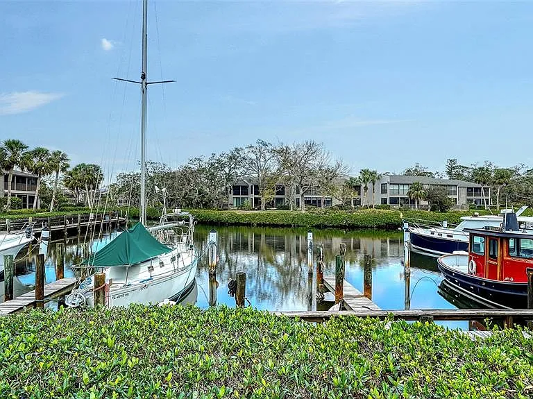 1601 Pelican Point Dr #HA212 — Photo 31