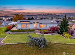 602 Desert Aire Dr SW, Mattawa, WA 99349