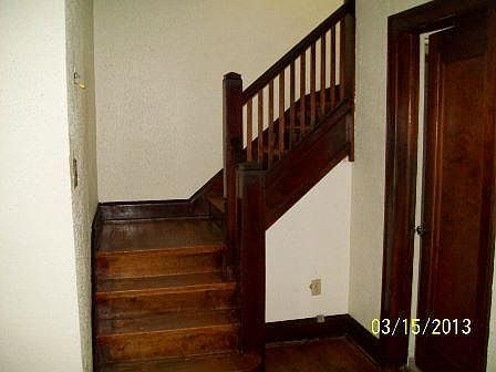 2nd image of 1837 Davis Ave