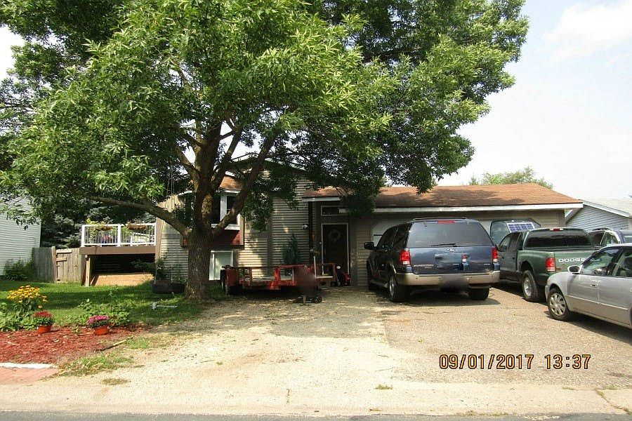 1st image of 5467 180th St W