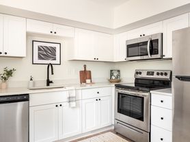 1100 Washington Circle