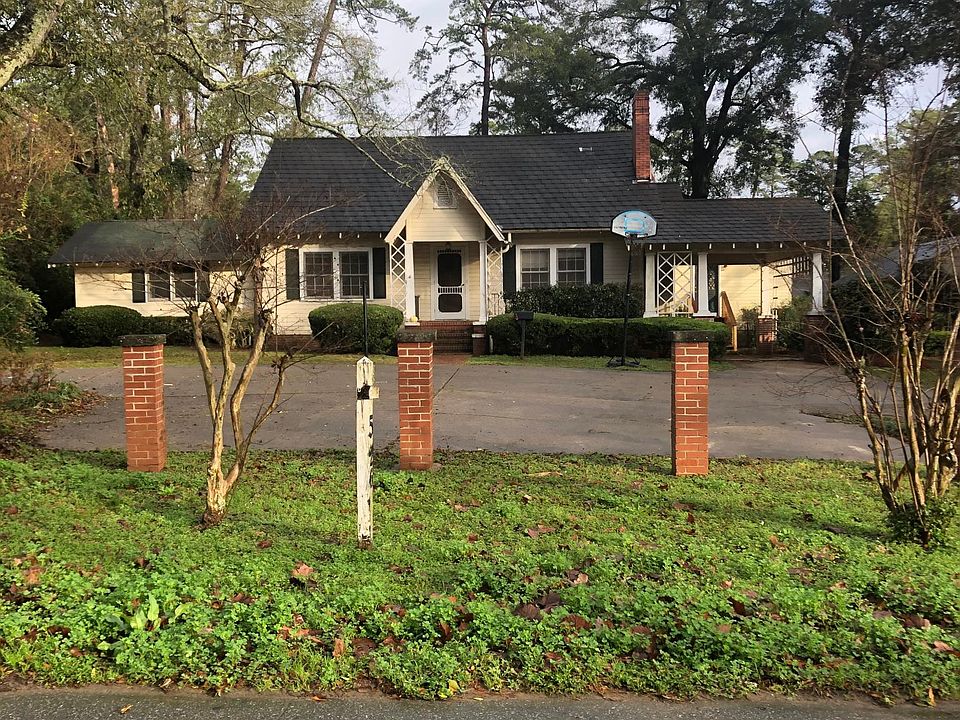 1st image of 526 Glenview Dr