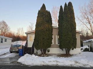 Meadow Lake, White Lake, MI 48383